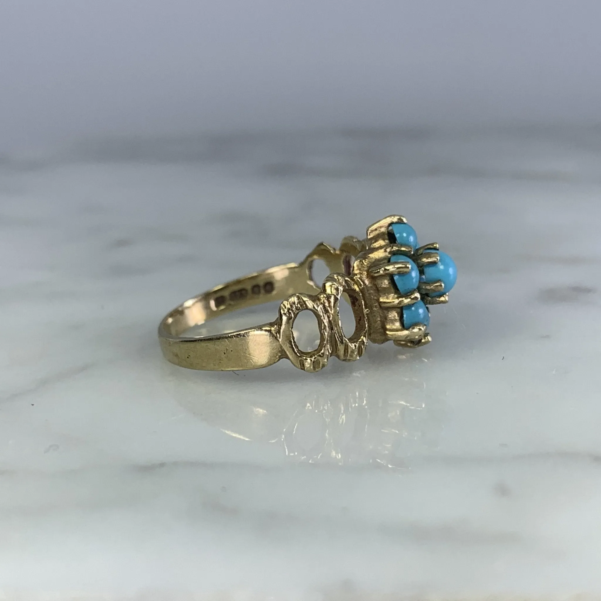 1970s Turquoise Flower Ring in Yellow Gold. Boho Chic Cluster Floral Setting. December Birthstone.