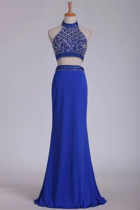 2024 Two Pieces Halter Prom Dresses Beaded Bodice PD6N39JJ