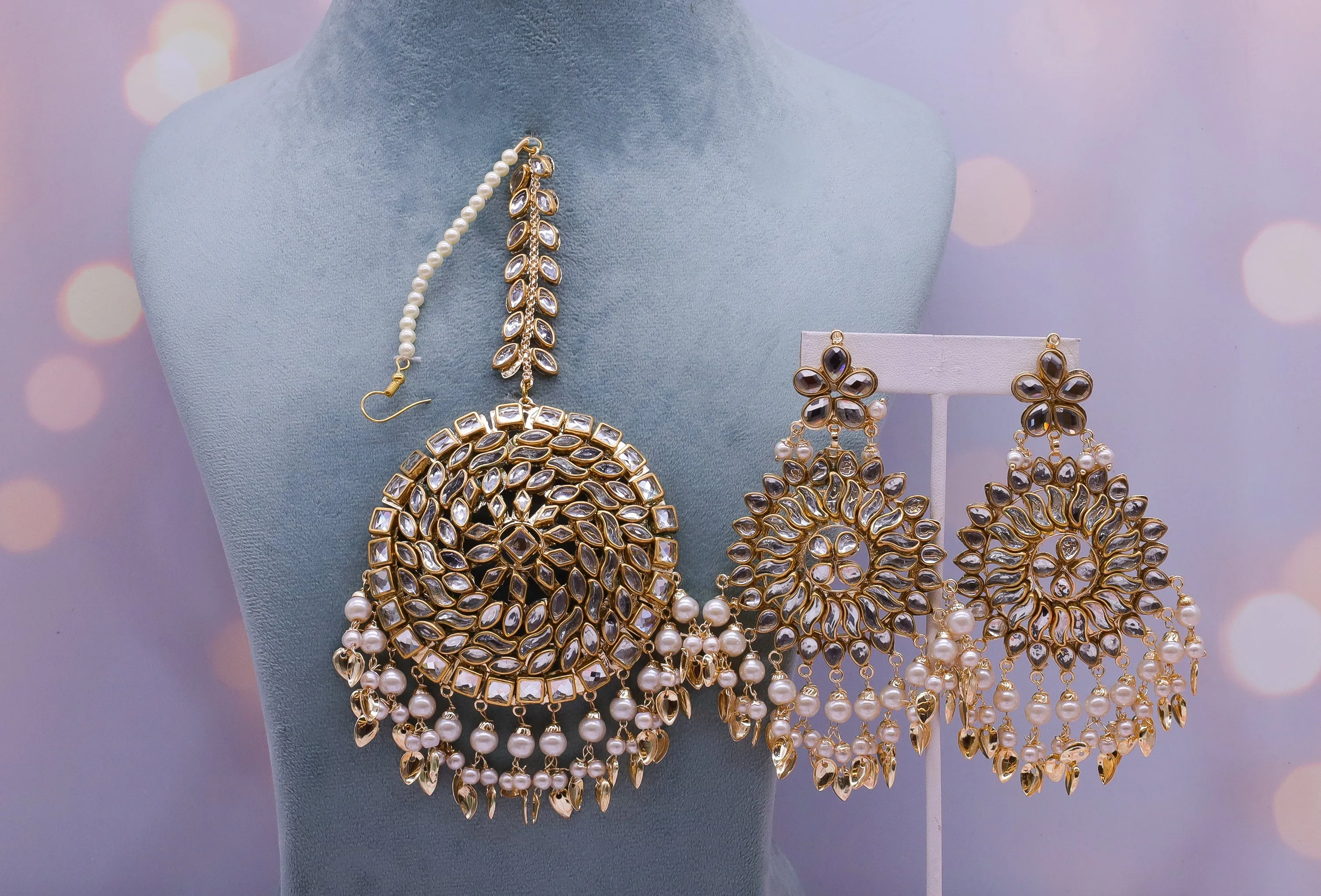 Anvi  Earrings With Tikka