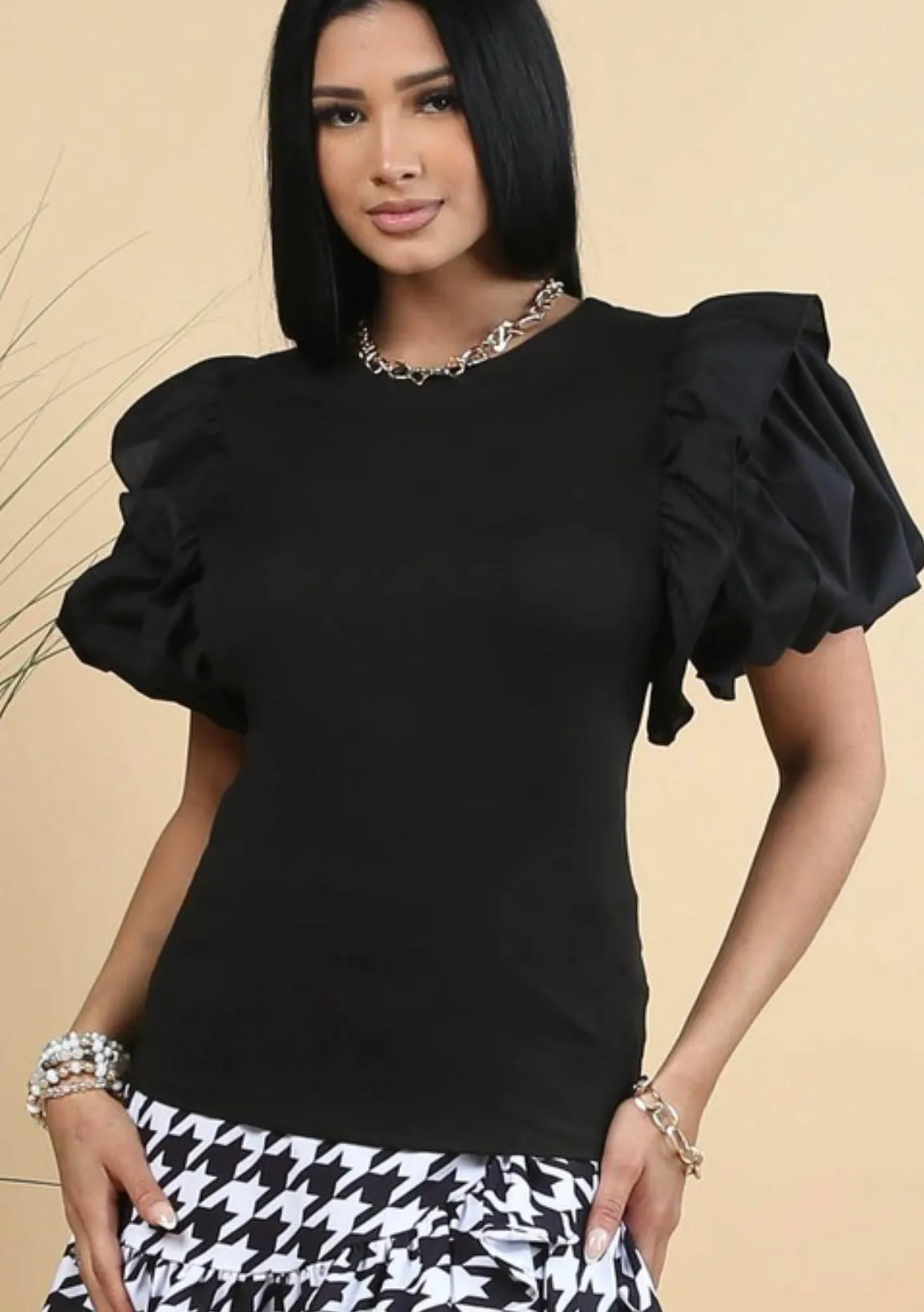 Doble ruffle sleeves top