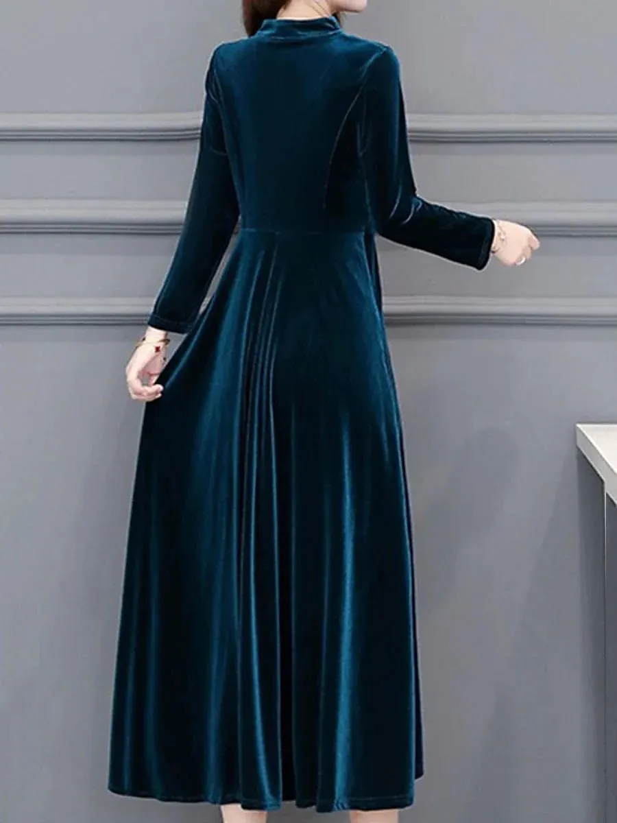 Elegant Velvet V-Neck Midi Dress with Ruched Detail