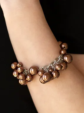 Girls In Pearls Brown Bracelet