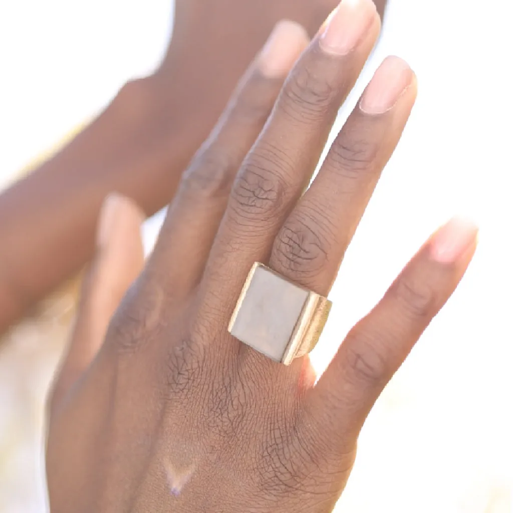 Sisu Cube Cocktail Ring